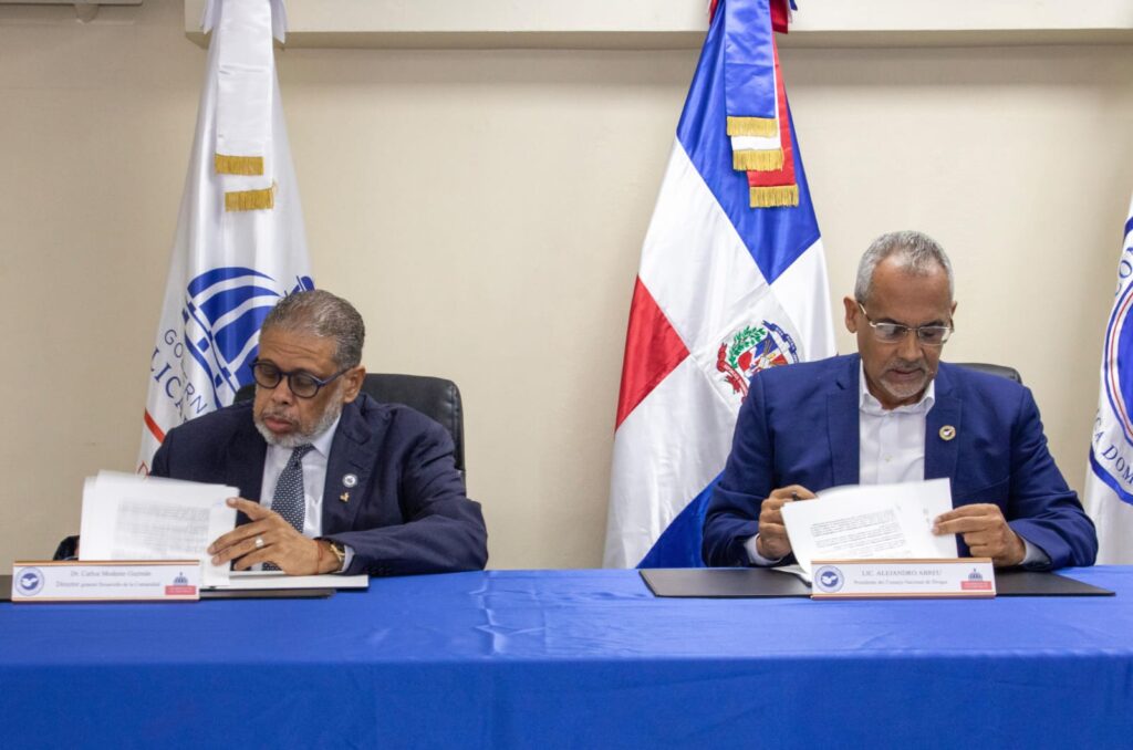 CND y DGDC firman acuerdo para prevenir consumo de drogas en zonas más vulnerables
