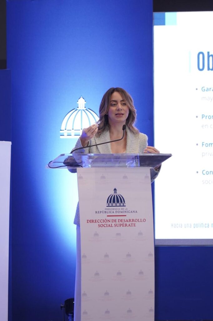 GLORIA REYES-SUPERATE