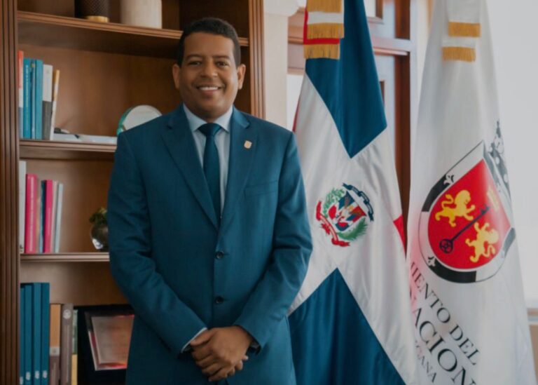 STALIN ALCANTARA